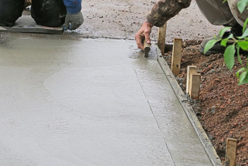 finishing concrete on the driveway